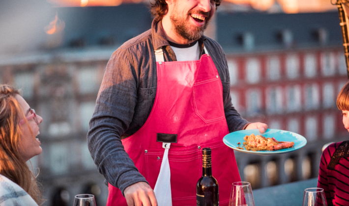 Market tour, cooking class and Paella dinner on a Madrid rooftop